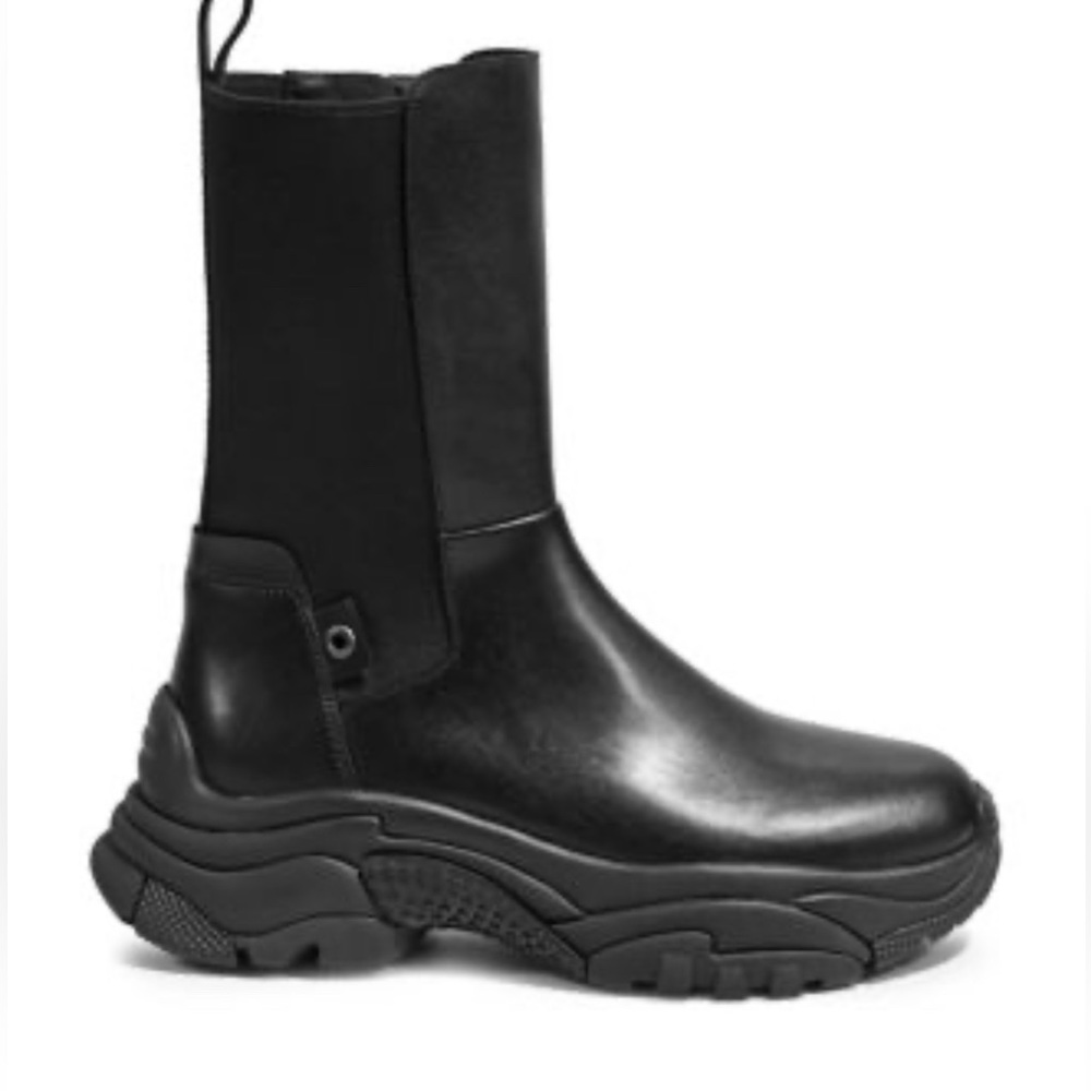 Ash~ Adapter Chelsea Boots~New never worn_[_p